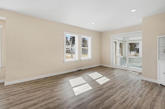 201 Ilene Street, Sturgis, MI 49091