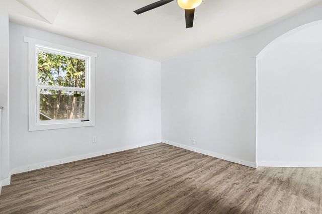 201 Ilene Street, Sturgis, MI 49091