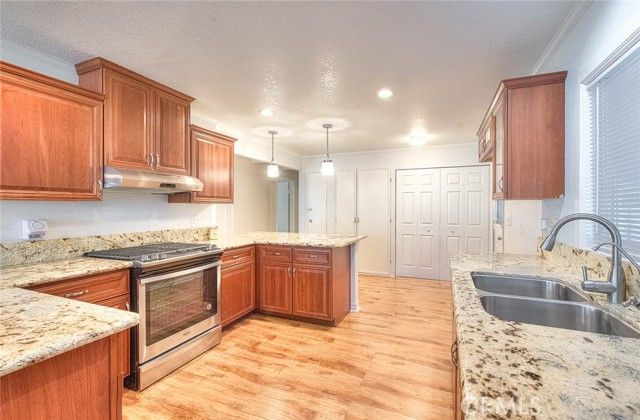 2851 Rolling Hills Drive 116, Fullerton, CA 92835