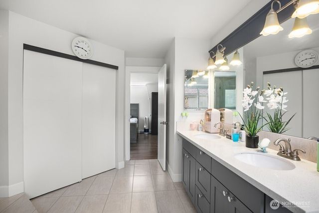 34626 10th Place SW, Federal Way, WA 98023