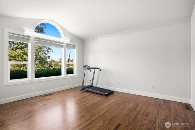 34626 10th Place SW, Federal Way, WA 98023