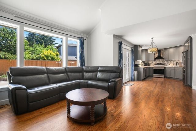 34626 10th Place SW, Federal Way, WA 98023