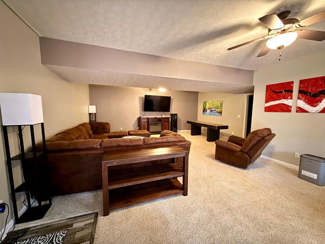 483 CUB LN, Mcgaheysville, VA 22840