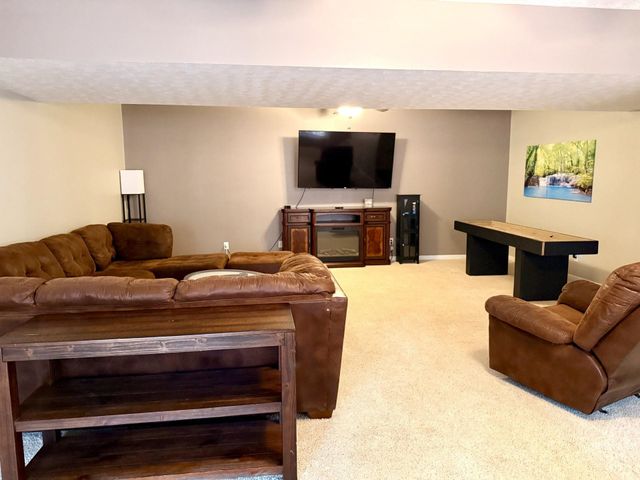 483 CUB LN, Mcgaheysville, VA 22840