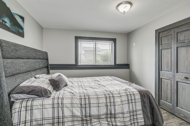 37621 Hawthorne Avenue, North Branch, MN 55056
