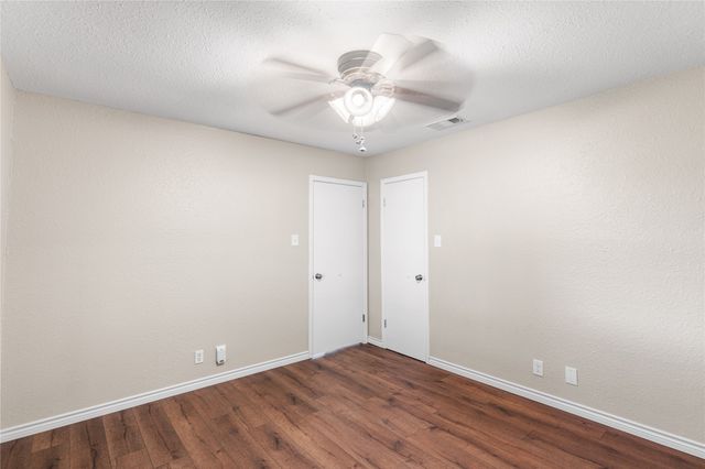 104 Chisholm Street, St Jo, TX 76265