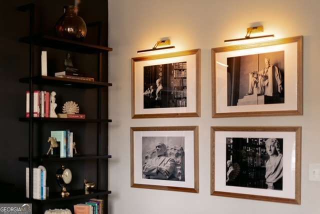 2153 Burnside Drive NW, Atlanta, GA 30318