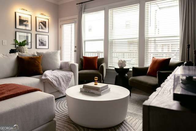 2153 Burnside Drive NW, Atlanta, GA 30318