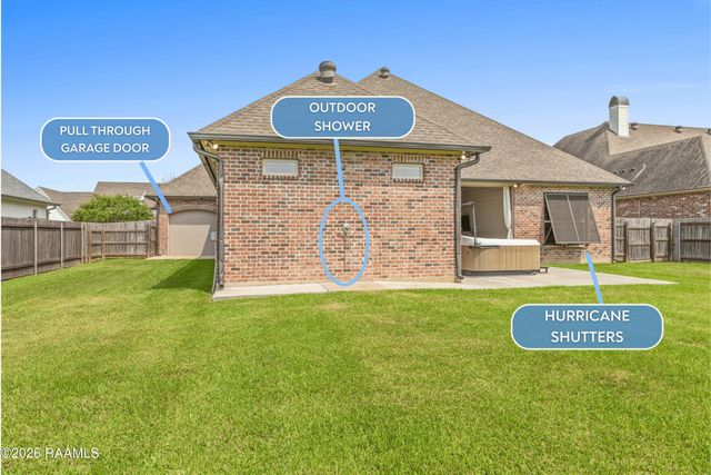 112 Snapping Lane, Broussard, LA 70518