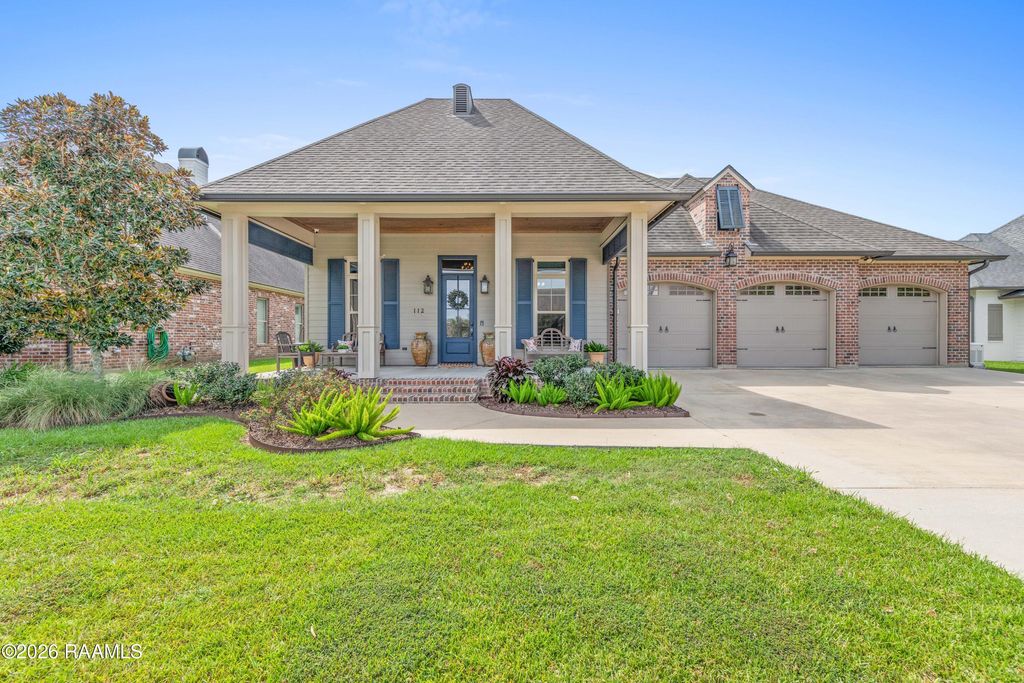 112 Snapping Lane, Broussard, LA 70518