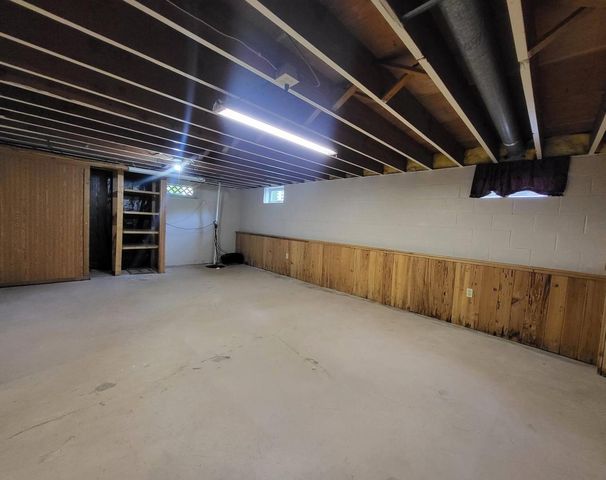1703 PLANK ROAD, Menasha, WI 54952