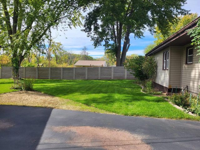 1703 PLANK ROAD, Menasha, WI 54952