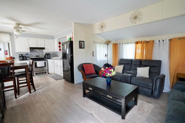 8 Murray Lane, Northwood, NH 03261