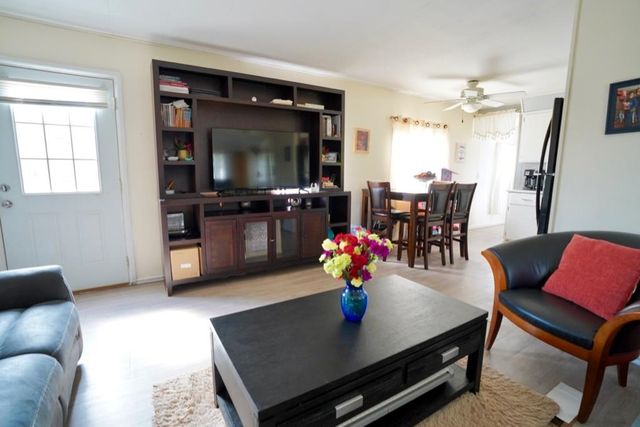 8 Murray Lane, Northwood, NH 03261