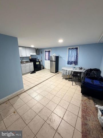 234 HAMPDEN RD, Upper Darby, PA 19082