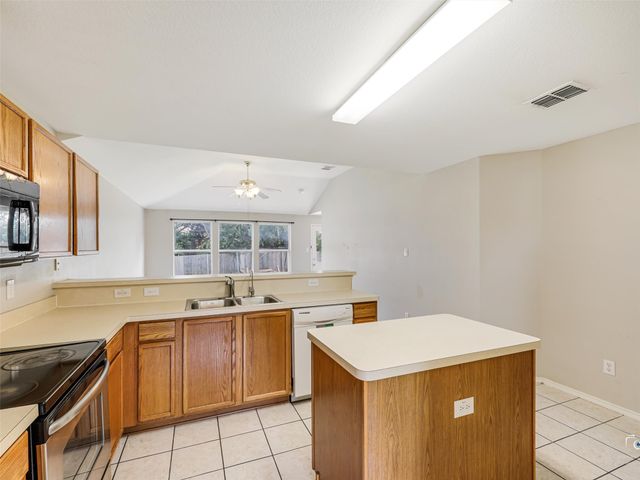 1637 Elm Street, Anna, TX 75409