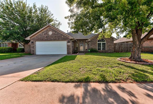 2620 Sequoyah Avenue, Moore, OK 73160