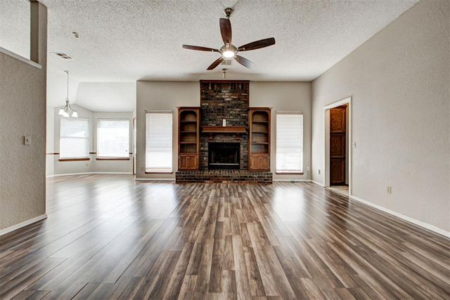 2620 Sequoyah Avenue, Moore, OK 73160