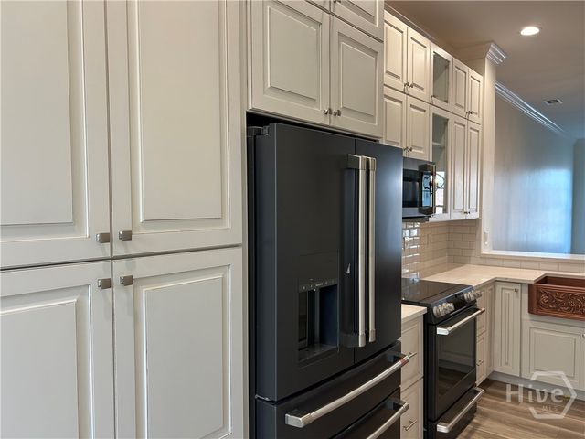 304 W Jones Street, Savannah, GA 31401