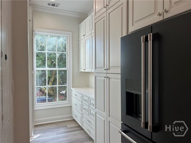 304 W Jones Street, Savannah, GA 31401