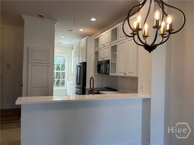 304 W Jones Street, Savannah, GA 31401