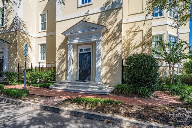 304 W Jones Street, Savannah, GA 31401