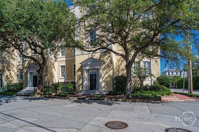 304 W Jones Street, Savannah, GA 31401