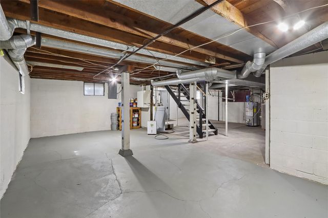 1507 5th Avenue, Marion, IA 52302