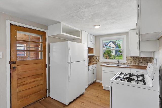 1507 5th Avenue, Marion, IA 52302