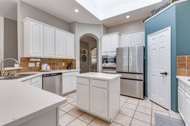7904 Durgans Hill Court, Fort Worth, TX 76137