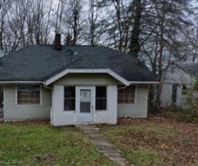 1575 Overlook Drive, Akron, OH 44314