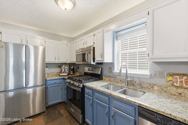 1026 Lampton St, Louisville, KY 40204