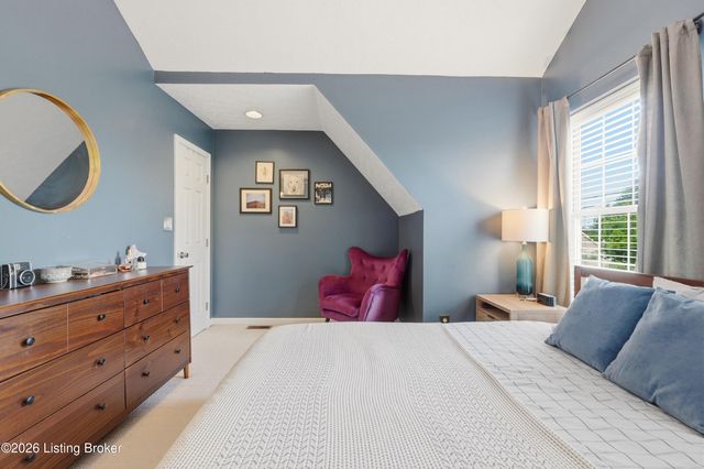 1026 Lampton St, Louisville, KY 40204