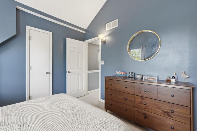 1026 Lampton St, Louisville, KY 40204