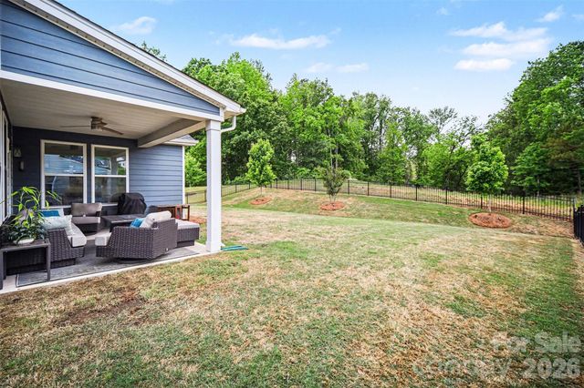 6043 Jepson Court, Charlotte, NC 28214