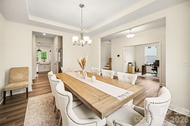 6043 Jepson Court, Charlotte, NC 28214