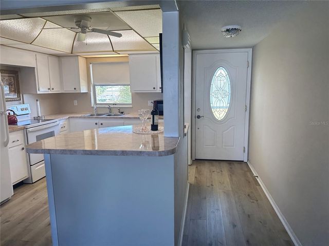 4725 COVE 309, St Petersburg, FL 33708