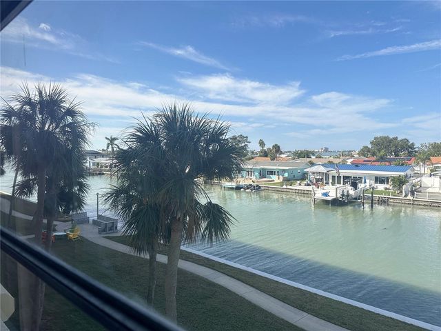 4725 COVE 309, St Petersburg, FL 33708