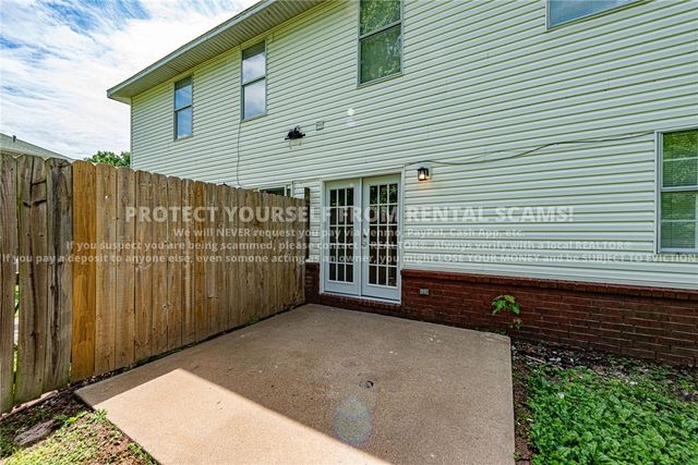 3064 W Mica Street, Fayetteville, AR 72704