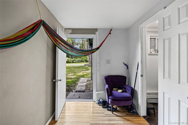 75 Oak Street, Amityville, NY 11701