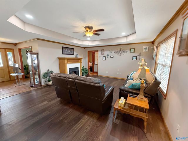 712 Bo Howard Road, Toney, AL 35773