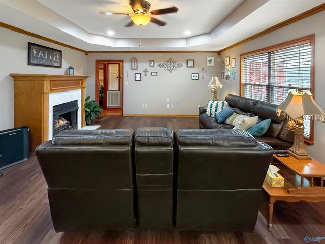 712 Bo Howard Road, Toney, AL 35773