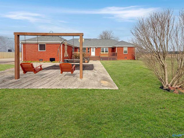 712 Bo Howard Road, Toney, AL 35773