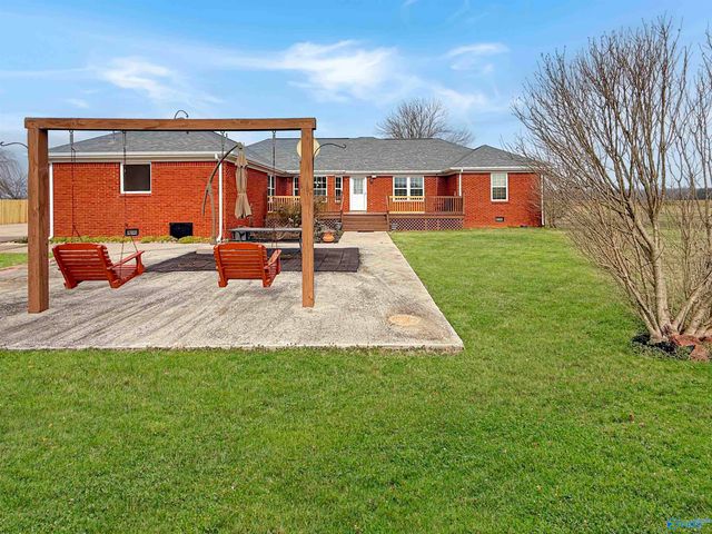 712 Bo Howard Road, Toney, AL 35773