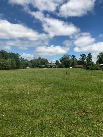 711 W Sale Street, Lake Charles, LA 70605