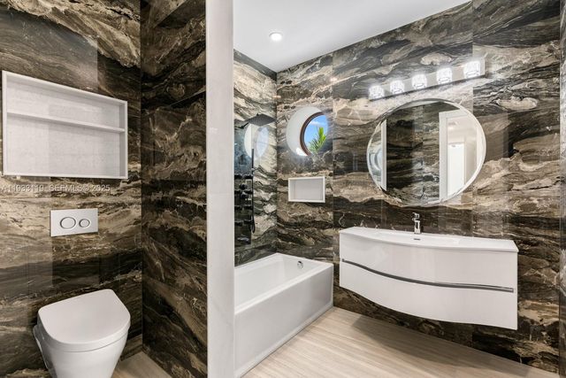 919 92nd St, Surfside, FL 33154