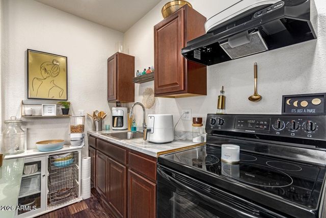3434 E Cambridge Avenue, Phoenix, AZ 85008