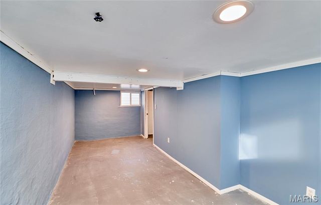 6339 Marquette Avenue, St Louis, MO 63139