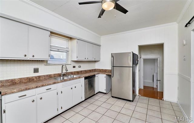 6339 Marquette Avenue, St Louis, MO 63139