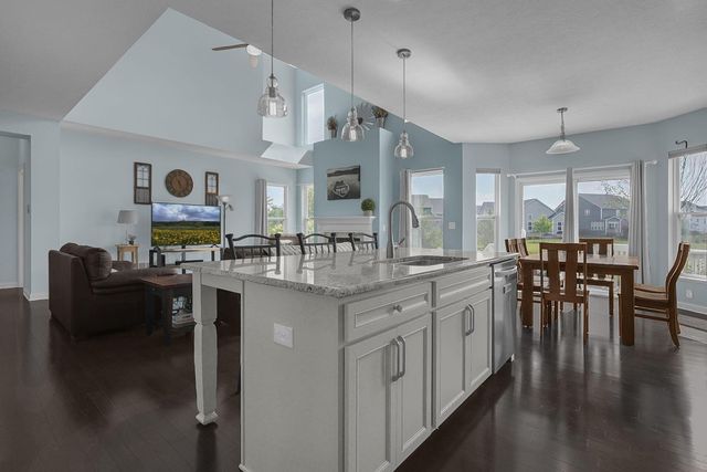 5609 Meadowhaven Drive, Powell, OH 43065